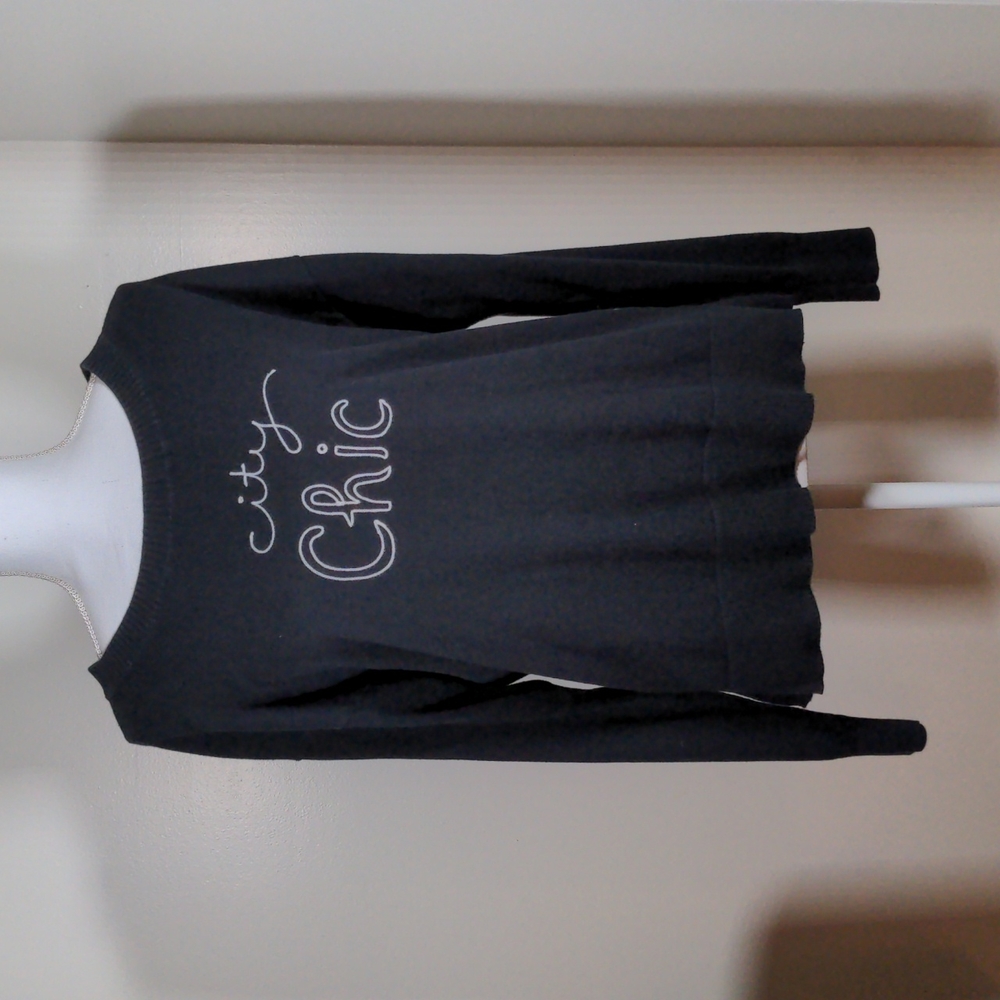 Gap Black Large "City Chic" Large Long Sleeve Sweater